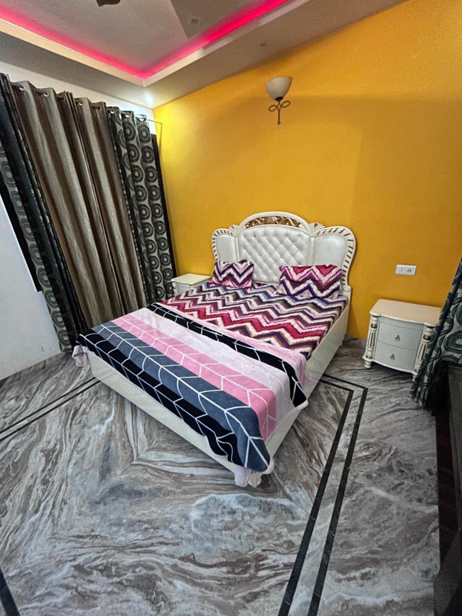 $4 Home Stay Амритсар Экстерьер фото